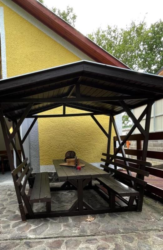 Boni Apartman Miskolc Luaran gambar