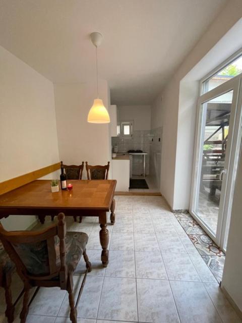 Boni Apartman Miskolc Luaran gambar