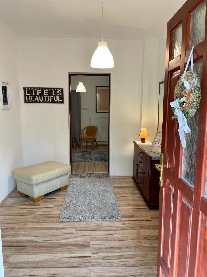 Boni Apartman Miskolc Luaran gambar